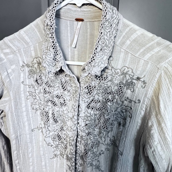 Free People Green Embroidered Top SZ SP - Picture 7 of 7